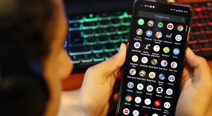 AGU cobra medidas do Discord para reforçar proteção de crianças e adolescentes