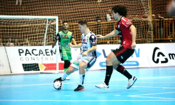 Cascavel Futsal e Campo Mourão empatam e se enfrentam nas oitavas da LNF