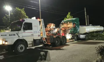 BR-277 é liberada após mais de cinco horas de bloqueio e confronto em Nova Laranjeiras