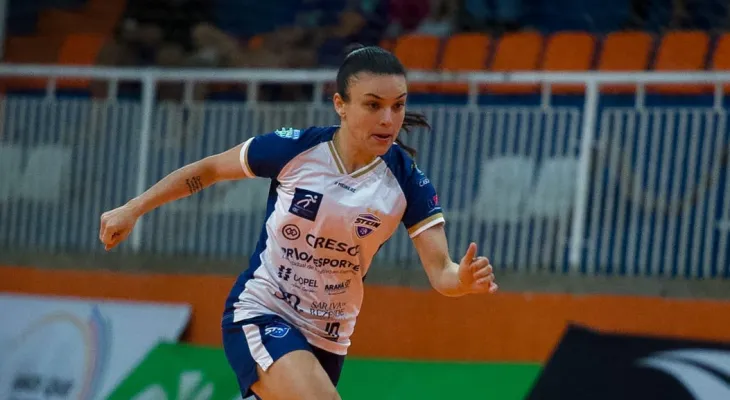 Stein Cascavel supera Telêmaco Borba e chega à sexta vitória consecutiva