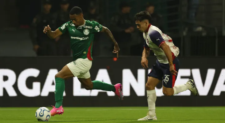 Brasileirão: líder Palmeiras visita o Fluminense no Maracanã neste sábado