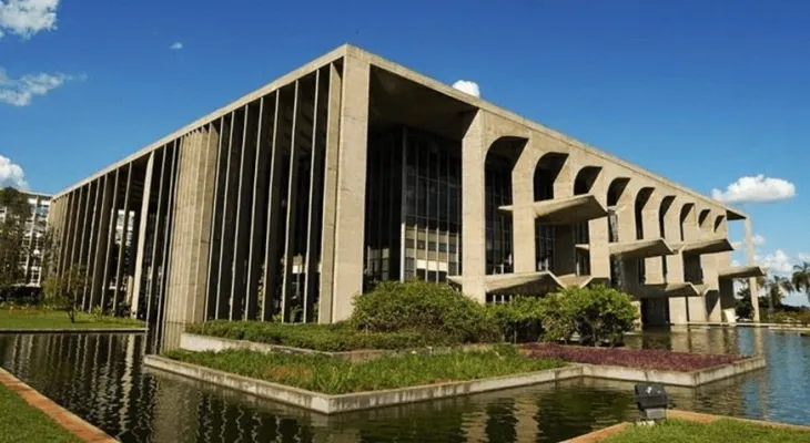 Ministério da Justiça aciona OAB após advogados ironizarem medidas protetivas nas redes