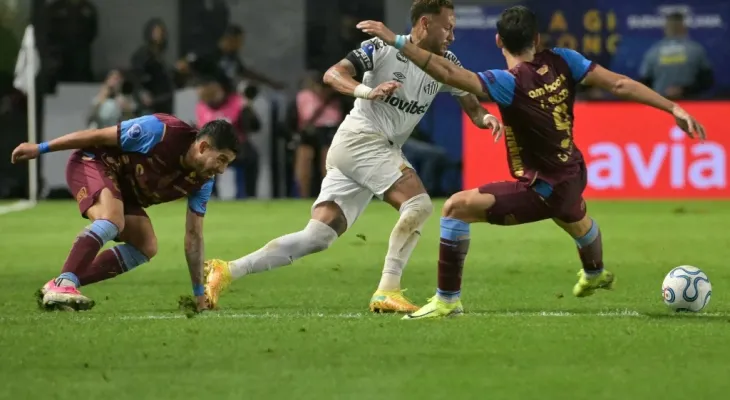 Campeonato Brasileiro: Vasco e Santos fazem confronto direto no Z-4