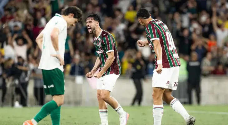 Fluminense encerra jejum e bate Palmeiras de virada no Brasileirão