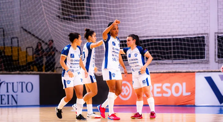 Stein Cascavel segue impecável na busca do hexa do Estadual