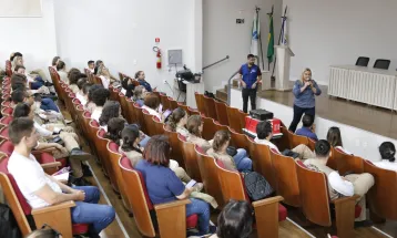 Cascavel capacita agentes de Endemias para implantação de Método Wolbachia