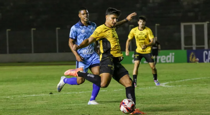 Cascavel faz amistoso contra o Azuriz neste sábado em preparação para a Copa Paraná
