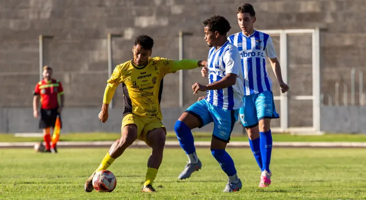 Cascavel vence Azuriz no último teste antes da estreia na Copa Paraná