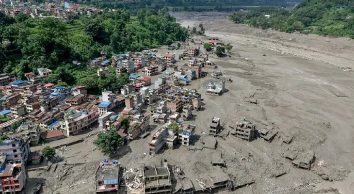 Inundação repentina deixa mortos e centenas de desaparecidos na fronteira do Nepal com o Tibete