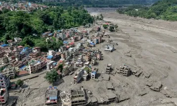 Inundação repentina deixa mortos e centenas de desaparecidos na fronteira do Nepal com o Tibete