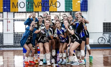Voleibol: meninas do VCC terão compromissos pela Copa Integração e pelo Paranaense Adulto