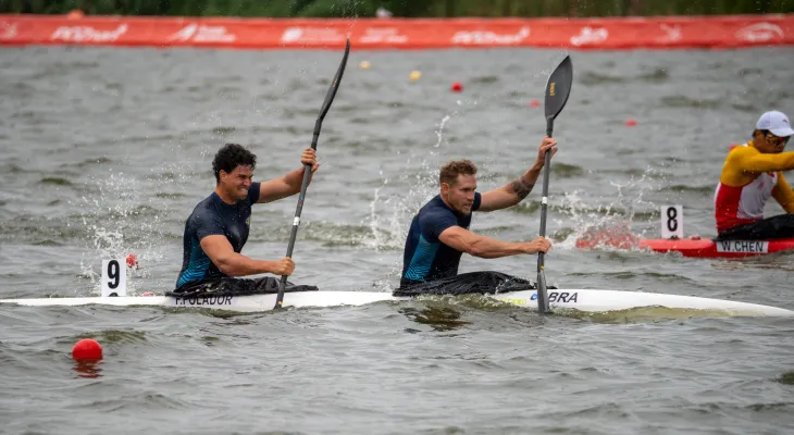 Vagner Souta e Felipe Folador avançam para a Final C no Mundial