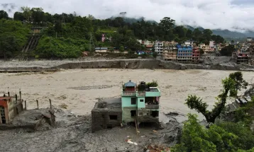 Avalanche no Himalaia deixa mais de mil mortos no Nepal e no Tibete