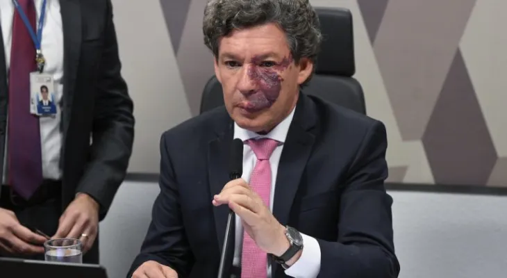 Comissão adia pela 2ª vez votação sobre fim da taxa das blusinhas