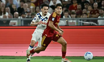 Roma vence Atalanta de virada e mantém 100% de aproveitamento no Italiano