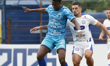 Azuriz x Foz do Iguaçu: Azuriz vence por 2 a 0 na Copa Paraná