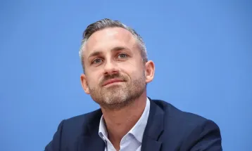 AfD tem vitória histórica na Alemanha e fica perto da maioria absoluta