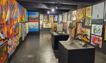 Arte 60+ transforma araucárias em homenagem aos 203 anos de Ponta Grossa