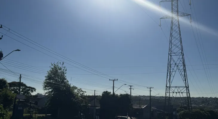 Sol aparece e faz frio perder força no Paraná nesta quarta-feira
