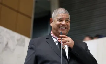 Milton Leite se entrega à polícia após operação contra PCC em SP