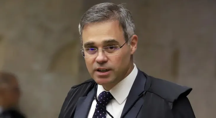 Mendonça rejeita ação de Zé Trovão contra reajuste do Bolsa Família