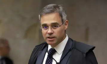 Mendonça rejeita ação de Zé Trovão contra reajuste do Bolsa Família