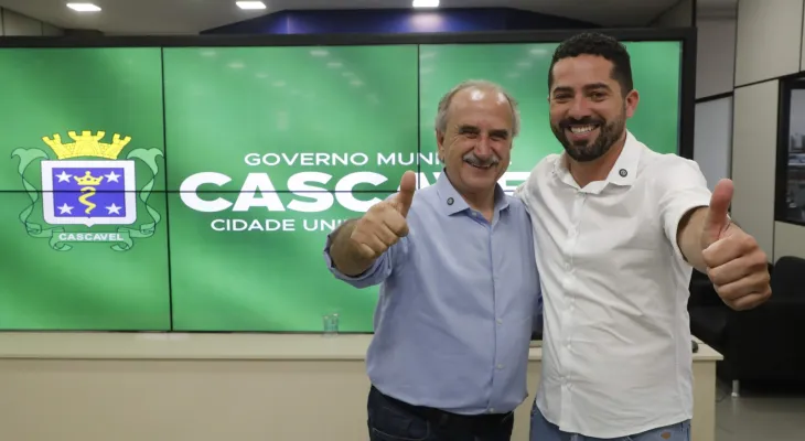 Tiago Almeida assume Prefeitura de Cascavel durante licença de Renato Silva
