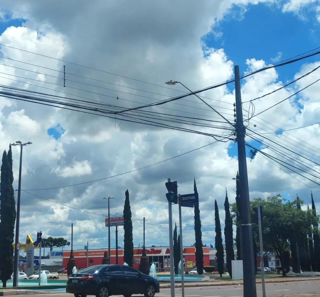 Sábado de sol e altas temperaturas em Cascavel