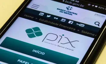 Pix apresenta instabilidade e deixa usuários sem conseguir fazer transferências