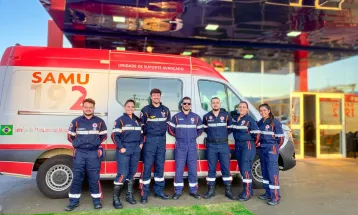 Bebê nasce dentro de ambulância do Samu em Cascavel