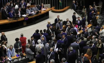 Ministro da Fazenda defende restrições em projetos que aumentam despesas do governo