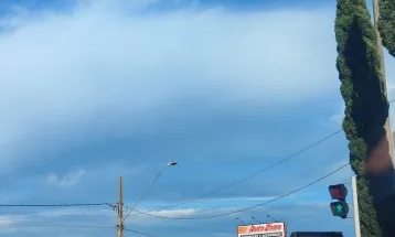 Cascavel amanhece gelada e esquenta à tarde em típico dia de outono