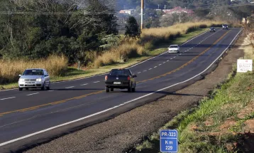 🚦 Rodovias do Paraná têm tráfego normal nesta sexta-feira (30)