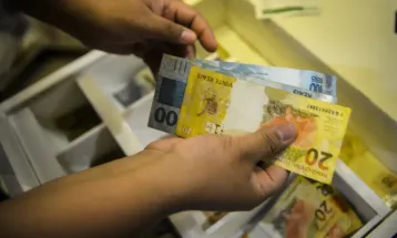 Mercado eleva previsão de expansão da economia para 2,18% em 2025