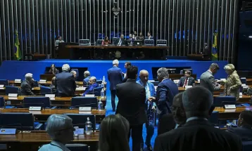 Senado aprova projeto que torna homicídio em escola crime hediondo