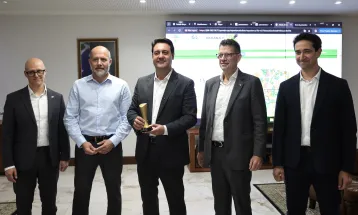 No Oriente Médio, Invest Paraná é eleita melhor agência de investimentos da América Latina