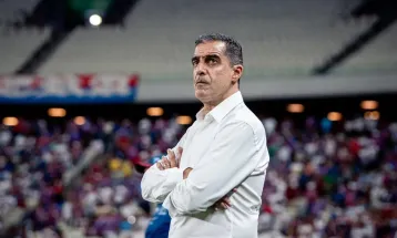 Fortaleza anuncia saída do técnico português Renato Paiva