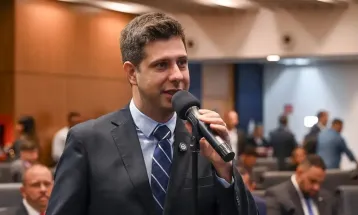 Picciani reassume vaga na Alerj e substitui deputado TH Joias