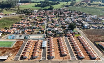 Garantia da casa própria: Estado propõe perdoar dívidas de até R$ 7 mil com a Cohapar