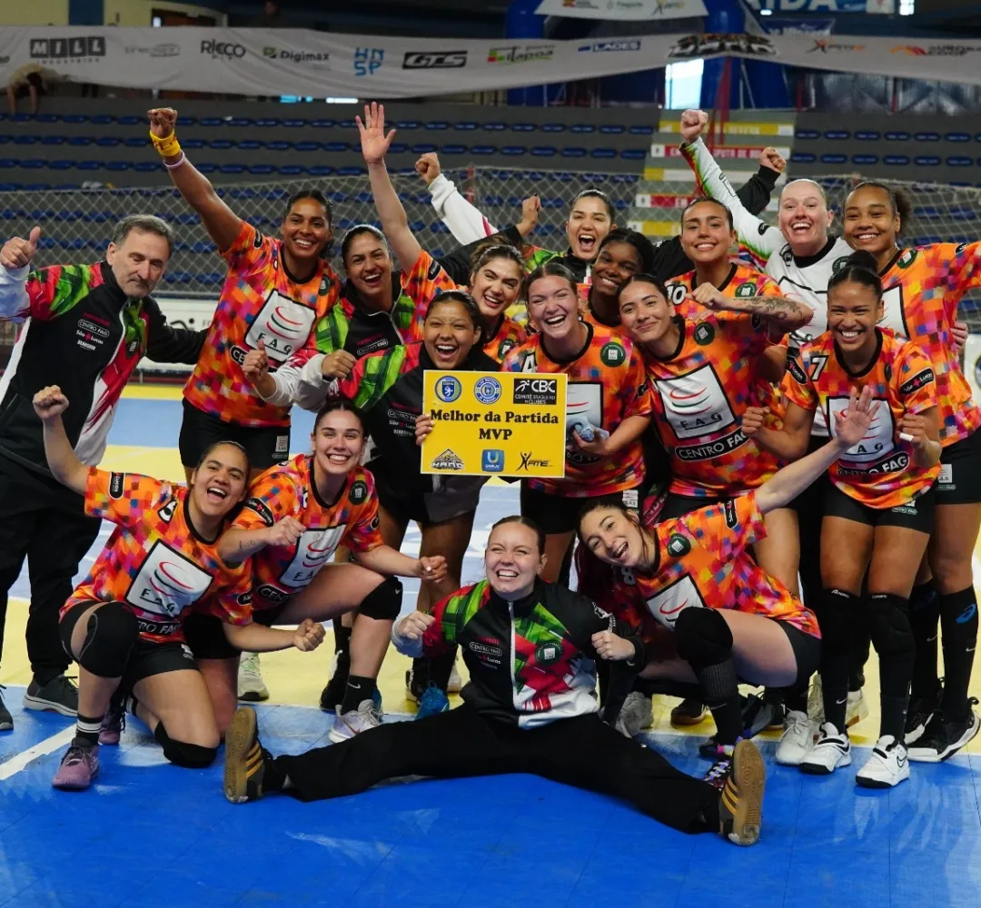 As meninas venceram os quatro jogos