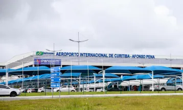 Polícia Federal apura falsa ameaça de bomba em aeronave no Aeroporto Internacional de Curitiba
