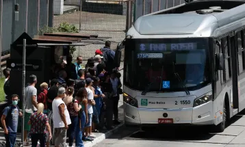 Setor de serviços cresce 0,6% em setembro; oitavo mês seguido de alta