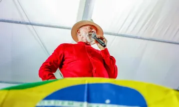 "Trump quer criar nova ONU", diz Lula sobre Conselho de Paz