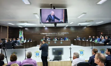 Câmara inicia 2026 com projetos sociais e fiscais aprovados por unanimidade