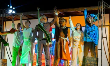 Possível propaganda pró-Lula em desfile deve ser analisada no TSE