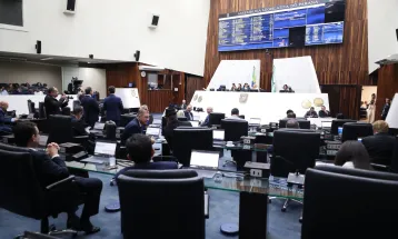 Governo do Paraná vai recorrer de decisão que suspendeu privatização da Celepar