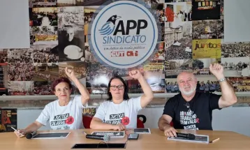 Professores aprovam indicativo de greve na rede estadual do Paraná a partir de 23 de março