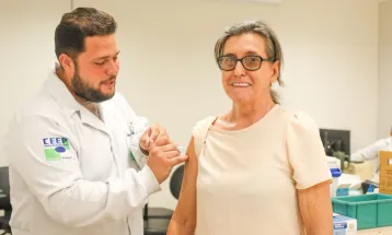 Vacinação contra gripe segue para grupos prioritários em todas as unidades de saúde de Cascavel