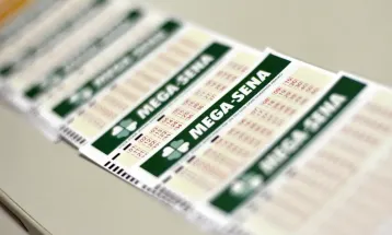 Mesmo sem bilhete, Justiça garante prêmio da Mega da Virada e impõe derrota à Caixa