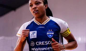 Do interior do Paraná à liderança do Stein: Luana constrói trajetória de títulos e protagonismo
